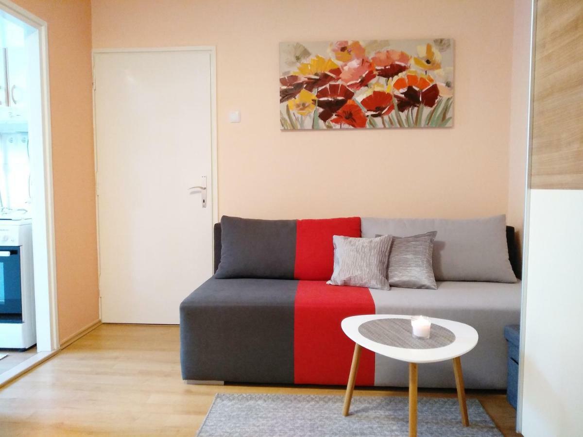 Sunray Studio Apartment Zagreb Eksteriør bilde